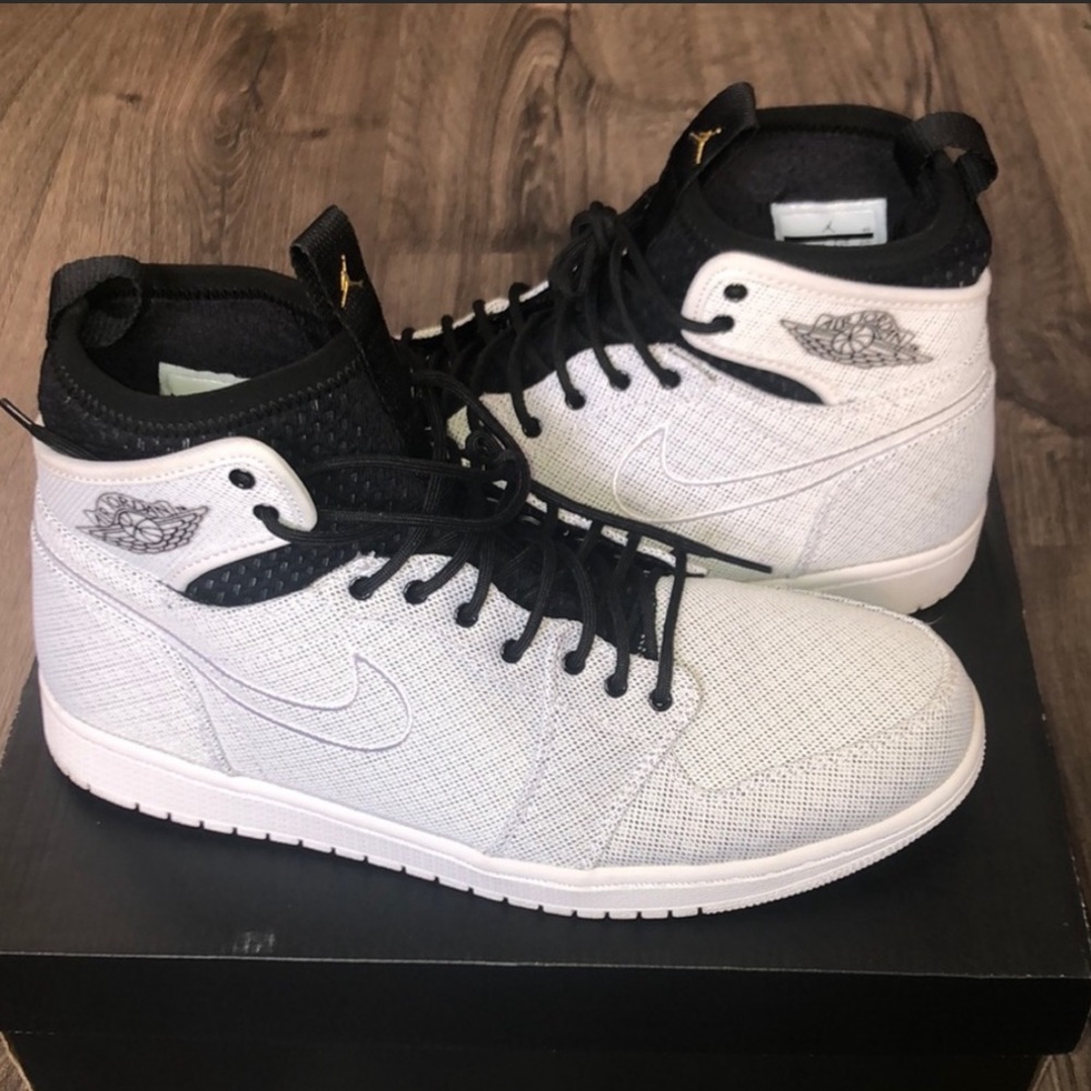 Jordan 1 retro ultra high
